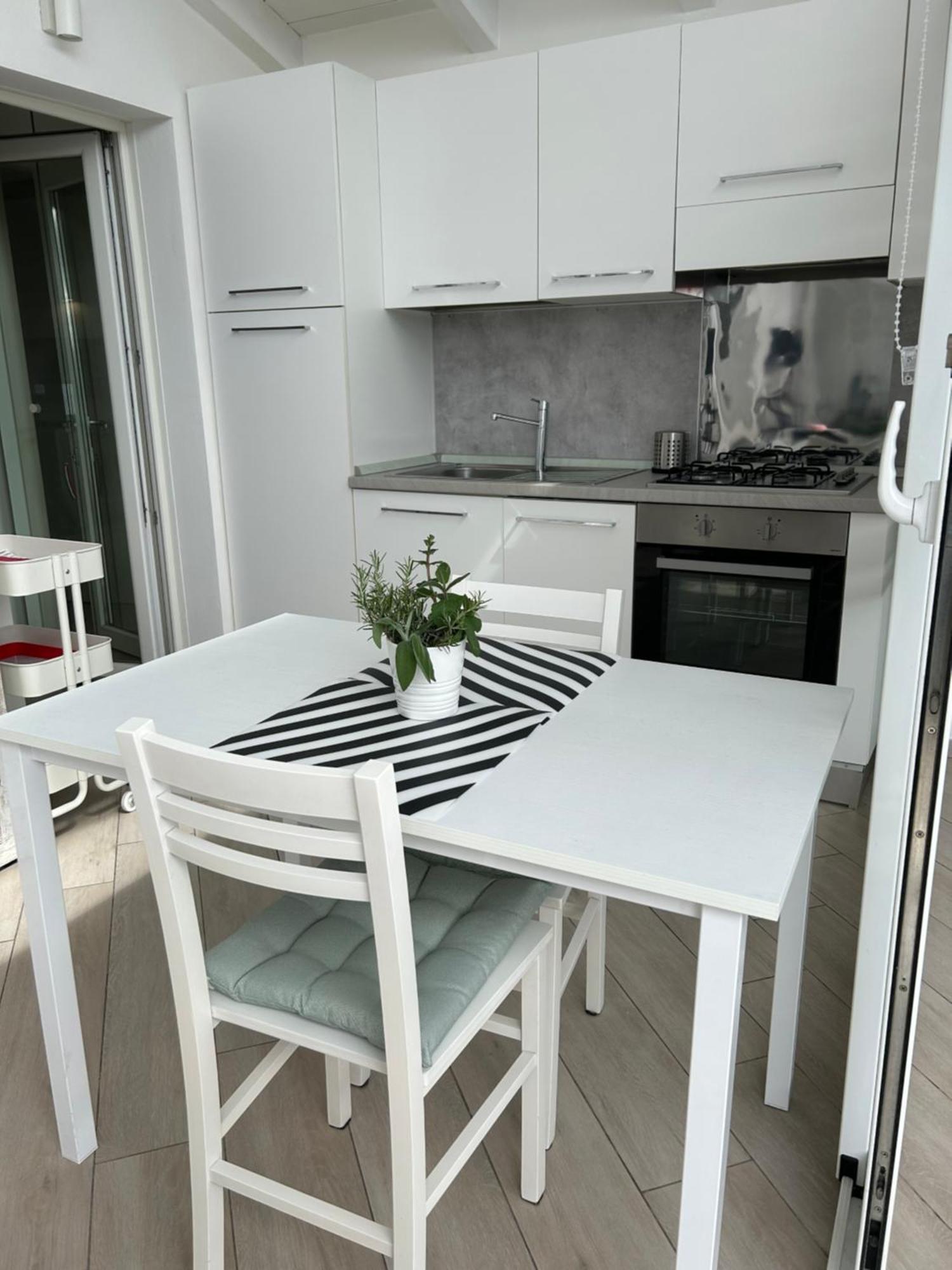Attico Jasmin Appartement Quartu SantʼElena Buitenkant foto
