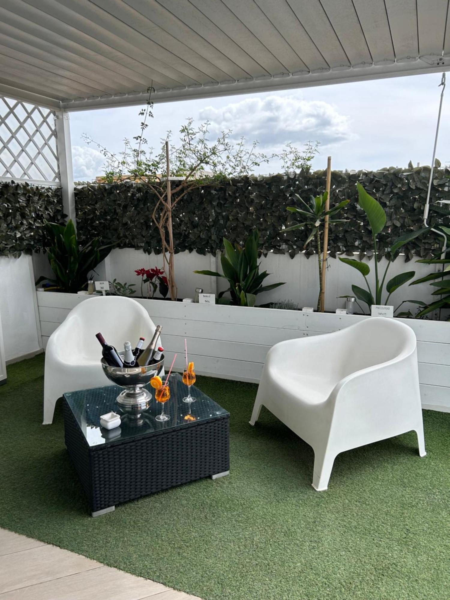 Attico Jasmin Appartement Quartu SantʼElena Buitenkant foto